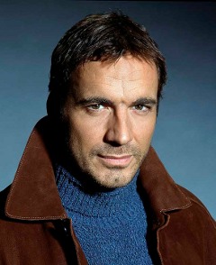 Thorsten Kaye