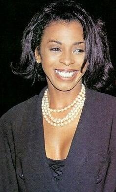 Khandi Alexander