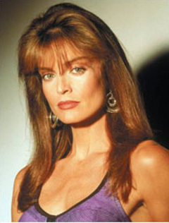 Tracy Scoggins